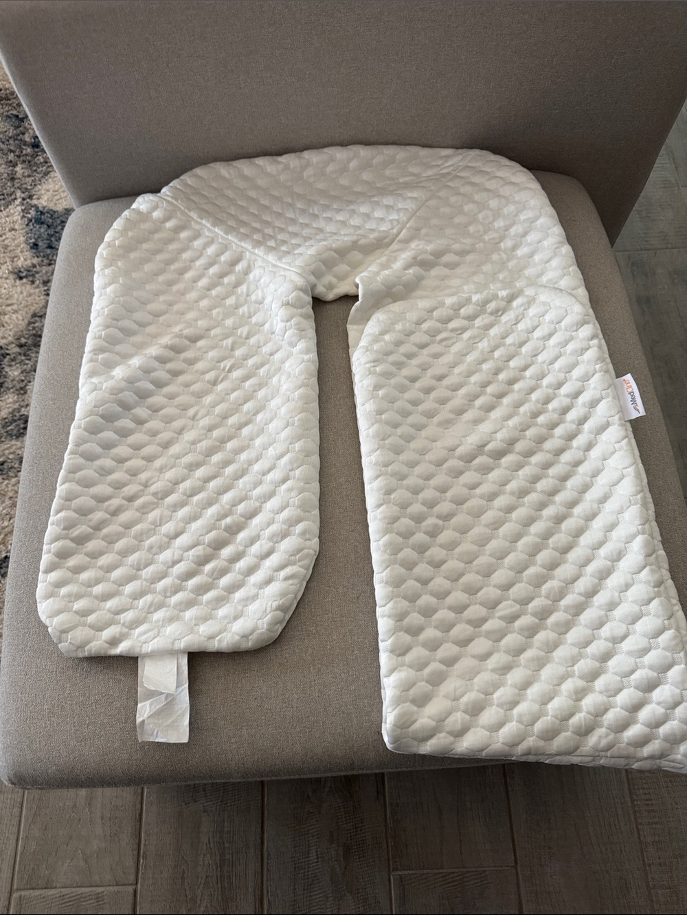 MedCline White Quilted Body  Pillow Cover